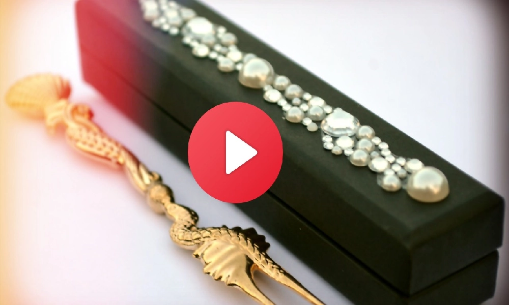 lady thulston's objet d'art cake fork video